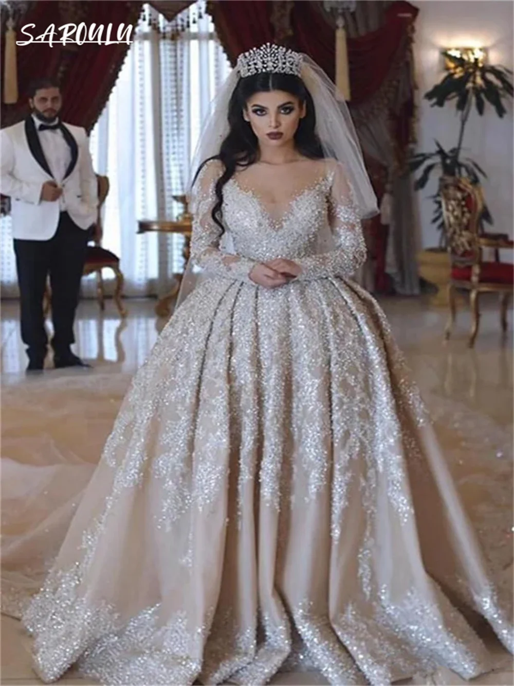 Luxury O-neck Beadings Sequins Wedding Dress Romantic A-line Floor-length Bridal Gown Elegant Vestidos De Novia
Luxury O-neck Beadings Sequins Wedding Dress Romantic A-line Floor-length Bridal Gown Elegant Vestidos De Novia
