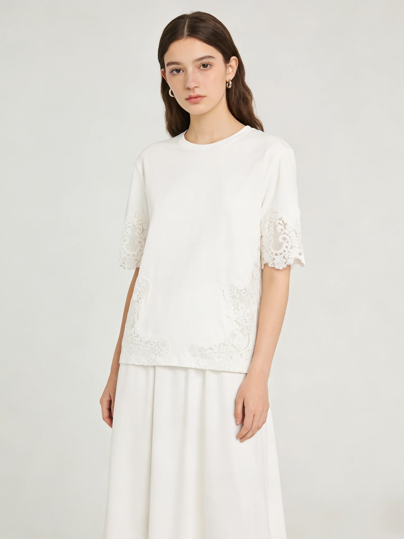 Soft Lace Splice Short Sleeve round Neck Cotton Blend Loose Women's T-shirt Gentle Base Shirt Casual Style Spring Summer
Soft Lace Splice Short Sleeve round Neck Cotton Blend Loose Women's T-shirt Gentle Base Shirt Casual Style Spring Summer