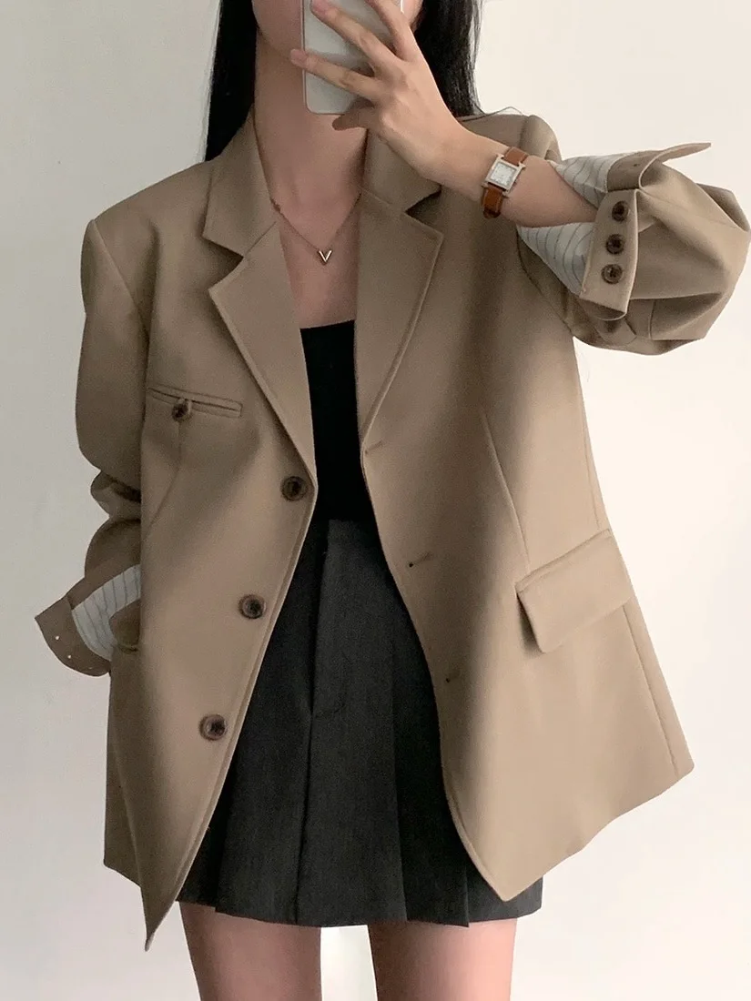 Tee-Button Casual Sle Women's Suit Jaet Loose Fit Slimming Simple Stripe Inner Sve Split Long Sve Top
Tee-Button Casual Sle Women's Suit Jaet Loose Fit Slimming Simple Stripe Inner Sve Split Long Sve Top