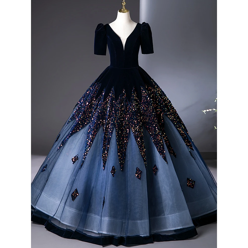 Sonhar Vestidos 15 Quinceanera Dresses 2025 New Classic V-neck Ball Gown Luxury Party Dress 15 Year Old Dress Customized
Sonhar Vestidos 15 Quinceanera Dresses 2025 New Classic V-neck Ball Gown Luxury Party Dress 15 Year Old Dress Customized