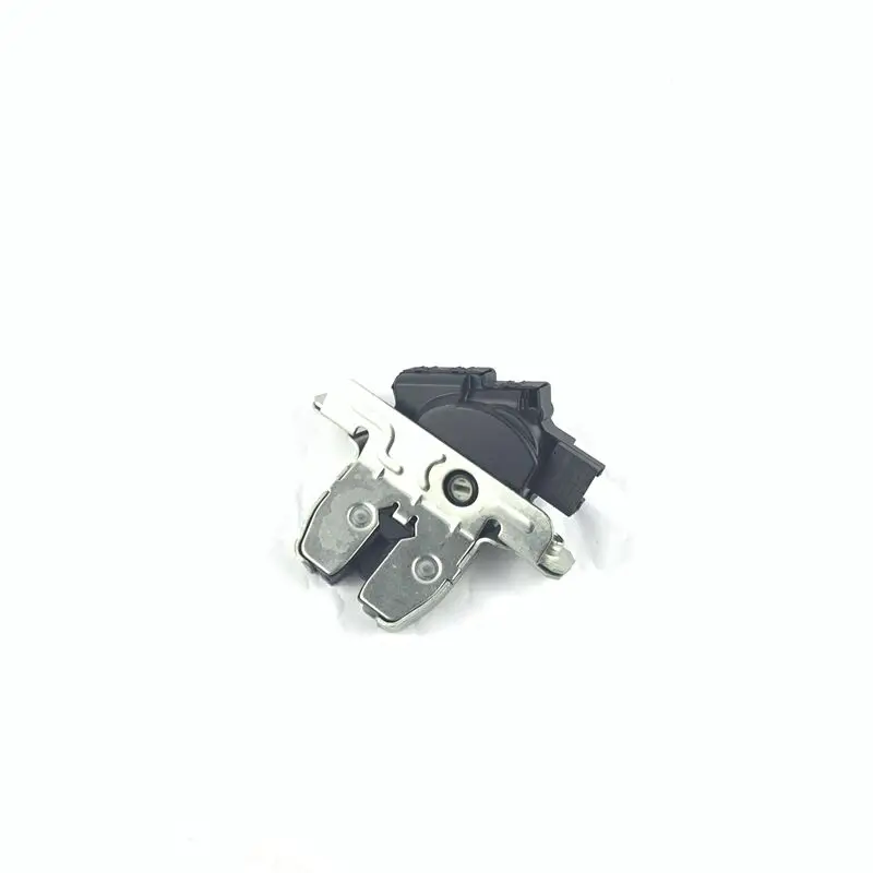 Adapt to Changan cs75 trunk lock block Zhishang XT back door lock cs55/cs15 tail door lock mechanism assembly
Adapt to Changan cs75 trunk lock block Zhishang XT back door lock cs55/cs15 tail door lock mechanism assembly