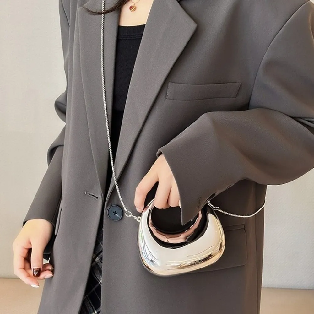 Korean Style Acrylic Box Shoulder Bag Small Wallet Mini Messenger Bag Banquet Chain Bag Wrist Bag Metal Chain Funny Party Bag
Korean Style Acrylic Box Shoulder Bag Small Wallet Mini Messenger Bag Banquet Chain Bag Wrist Bag Metal Chain Funny Party Bag