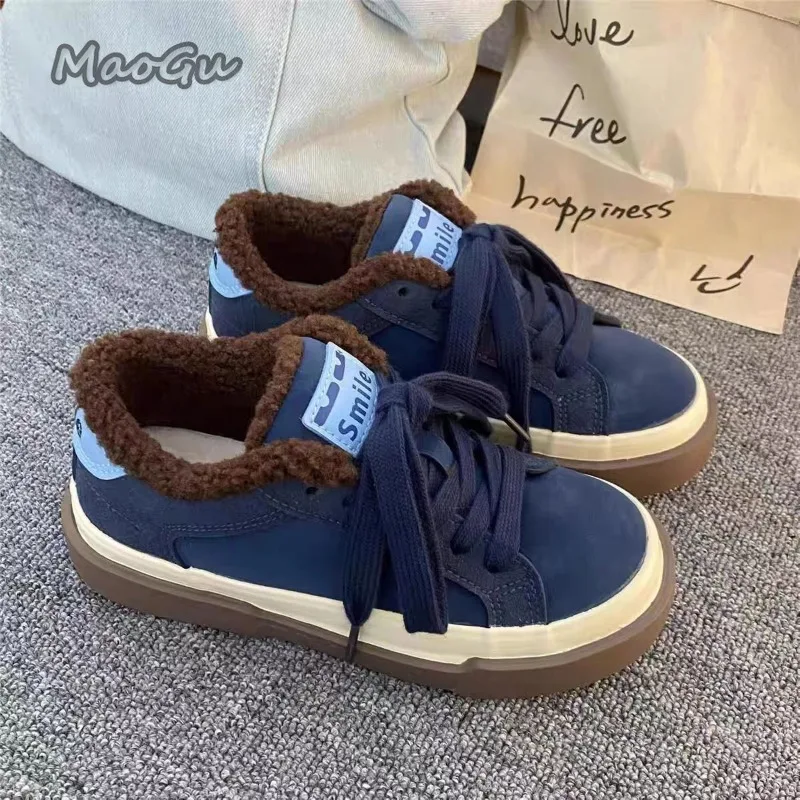 Женские осенне-зимние низкие модные повседневные кроссовки в корейском стиле на шнуровке, короткая плюшевая теплая спортивная обувь Zapatillas De Mujer
Женские осенне-зимние низкие модные повседневные кроссовки в корейском стиле на шнуровке, короткая плюшевая теплая спортивная обувь Zapatillas De Mujer
