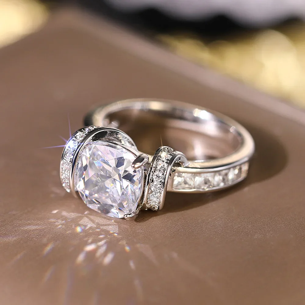 Изумительные женские кольца из стерлингового серебра 925 пробы с инкрустацией квадратными блестящими цирконами, обручальные кольца для женщин, ювелирные изделия Eternity, Anillos
Изумительные женские кольца из стерлингового серебра 925 пробы с инкрустацией квадратными блестящими цирконами, обручальные кольца для женщин, ювелирные изделия Eternity, Anillos