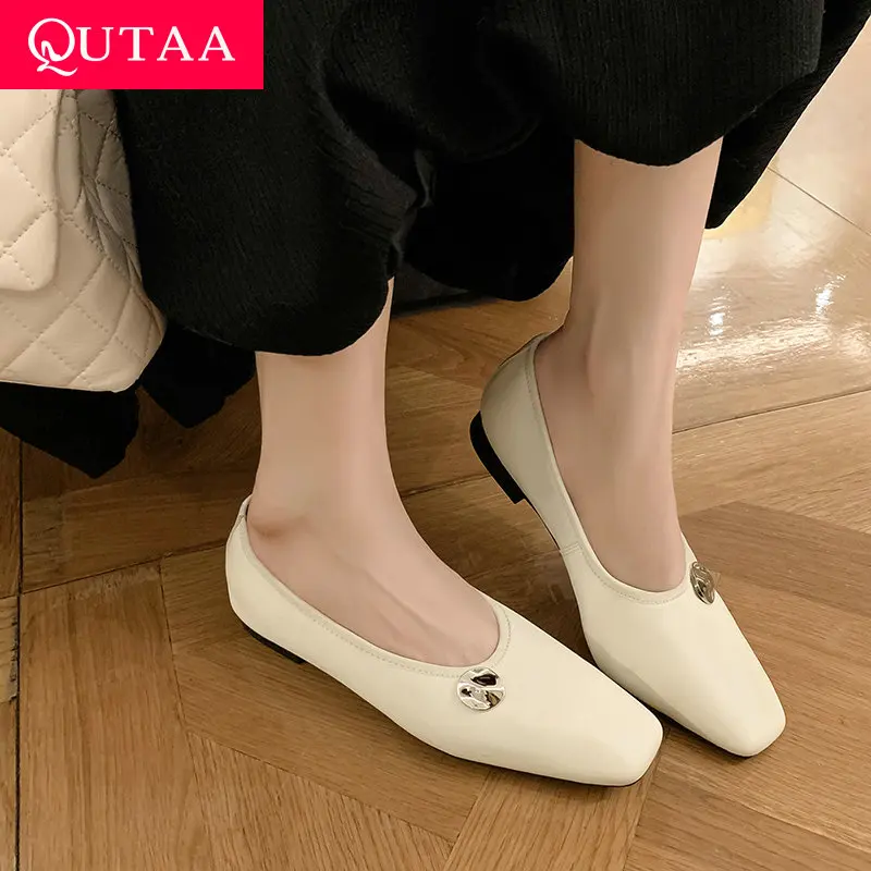 QUTAA 2025 Fashion Cow Leather Ballet Women Flats Shoes Comfort Heels Square Toe Casual Party Buckle Rivet Shoes Woman 34-40
QUTAA 2025 Fashion Cow Leather Ballet Women Flats Shoes Comfort Heels Square Toe Casual Party Buckle Rivet Shoes Woman 34-40