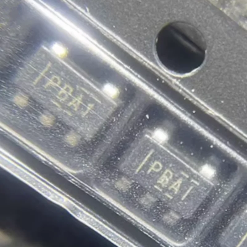 10 шт./TPS76318DBVR PBAI SOT23-5 новый оригинальный подлинный
10 шт./TPS76318DBVR PBAI SOT23-5 новый оригинальный подлинный