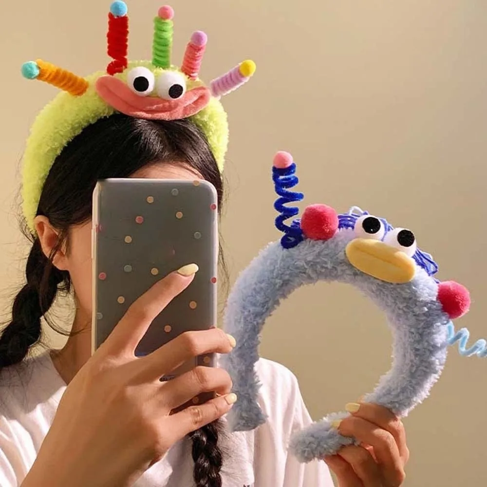 Hair Accessories Big Eyes Plush Headband Colorful and Vibrant Wacky Adorable Hair Hoop Funny Creative Girls Cartoon Hairband
Hair Accessories Big Eyes Plush Headband Colorful and Vibrant Wacky Adorable Hair Hoop Funny Creative Girls Cartoon Hairband