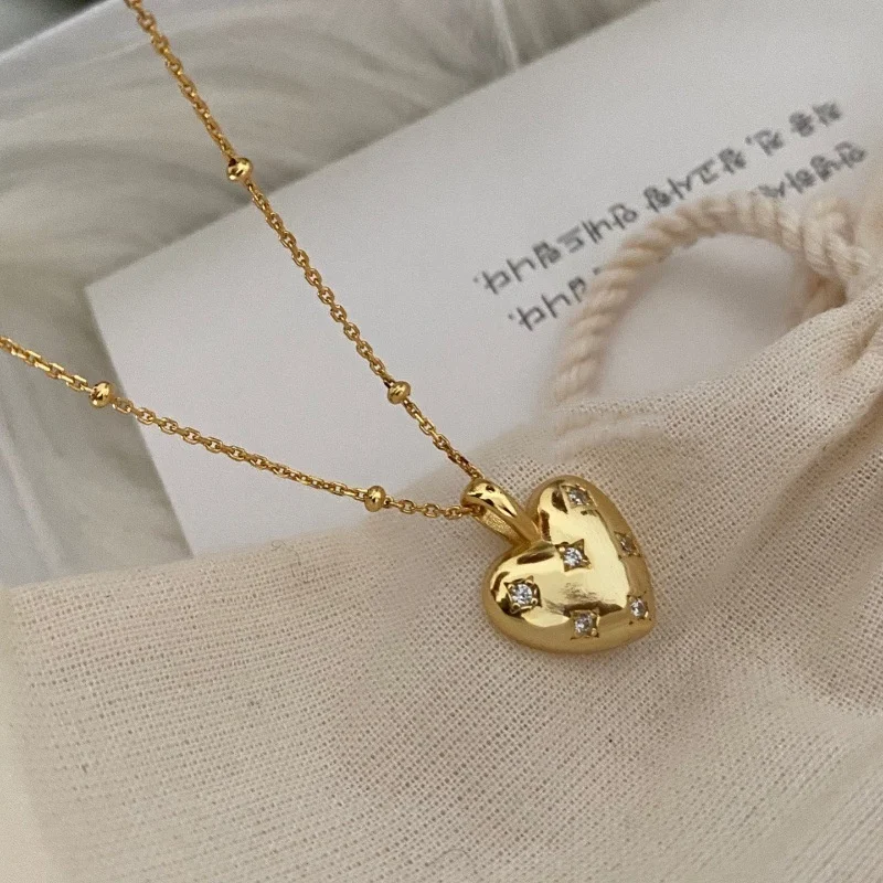 European Hot-selling 925 Silver Heart Shape Pendant Sweater Chain Ins Fashion Trendy Gold Heart Necklace Love Jewelry Women Gift
European Hot-selling 925 Silver Heart Shape Pendant Sweater Chain Ins Fashion Trendy Gold Heart Necklace Love Jewelry Women Gift