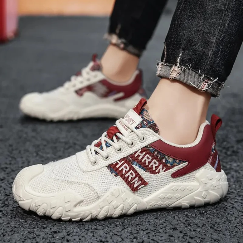 Men's new comfortable, fashionable, versatile and fashionable casual shoes
Men's new comfortable, fashionable, versatile and fashionable casual shoes