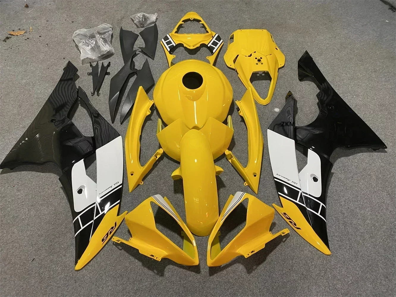 Полный комплект обтекателей для Yamaha R6 2008-2016 08-летние рамы из АБС-пластика с литьем, полное покрытие, обтекатель мотоцикла
Полный комплект обтекателей для Yamaha R6 2008-2016 08-летние рамы из АБС-пластика с литьем, полное покрытие, обтекатель мотоцикла