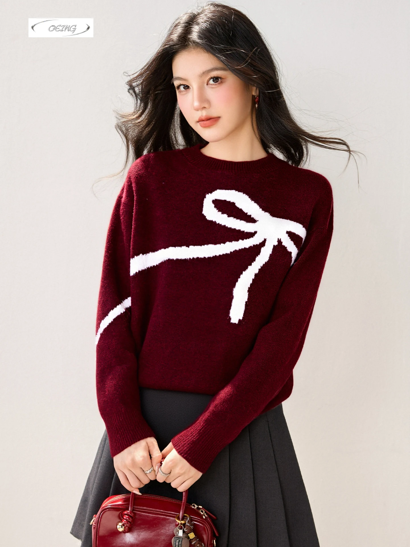 Осень-зима, пуловер с круглым вырезом и бантом, вязаный свитер для женщин, элегантный свободный рождественский красный топ с длинными рукавами, трикотаж для женщин 9719
Осень-зима, пуловер с круглым вырезом и бантом, вязаный свитер для женщин, элегантный свободный рождественский красный топ с длинными рукавами, трикотаж для женщин 9719