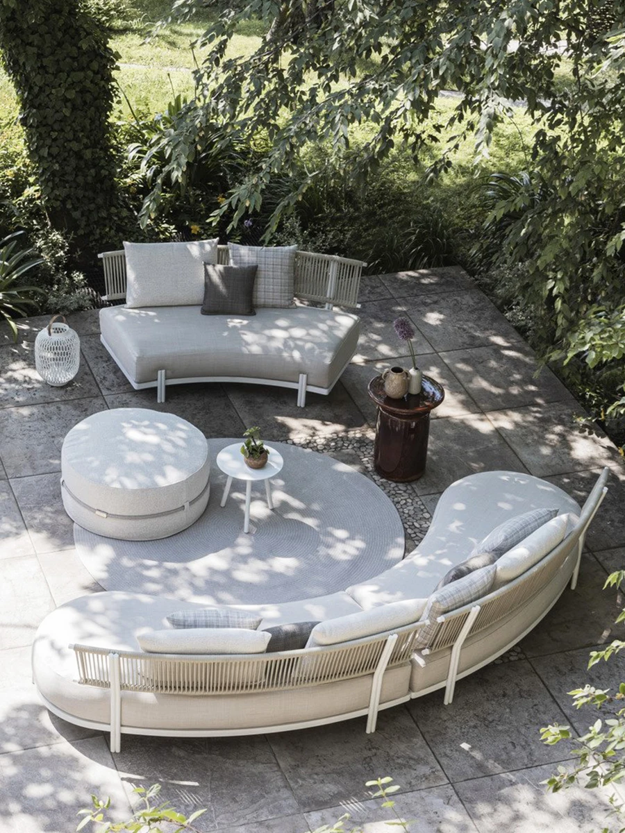 Outdoor sofa courtyard villa balcony rattan chair outdoor combination open-air garden waterproof sunscreen rattan leisure furnit
Outdoor sofa courtyard villa balcony rattan chair outdoor combination open-air garden waterproof sunscreen rattan leisure furnit