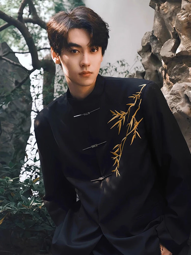 New Chinese Sle Men's Wedding Suit Jaet Embroidered Outerwear for Engagement High-End Sensation Zhongan Coat
New Chinese Sle Men's Wedding Suit Jaet Embroidered Outerwear for Engagement High-End Sensation Zhongan Coat