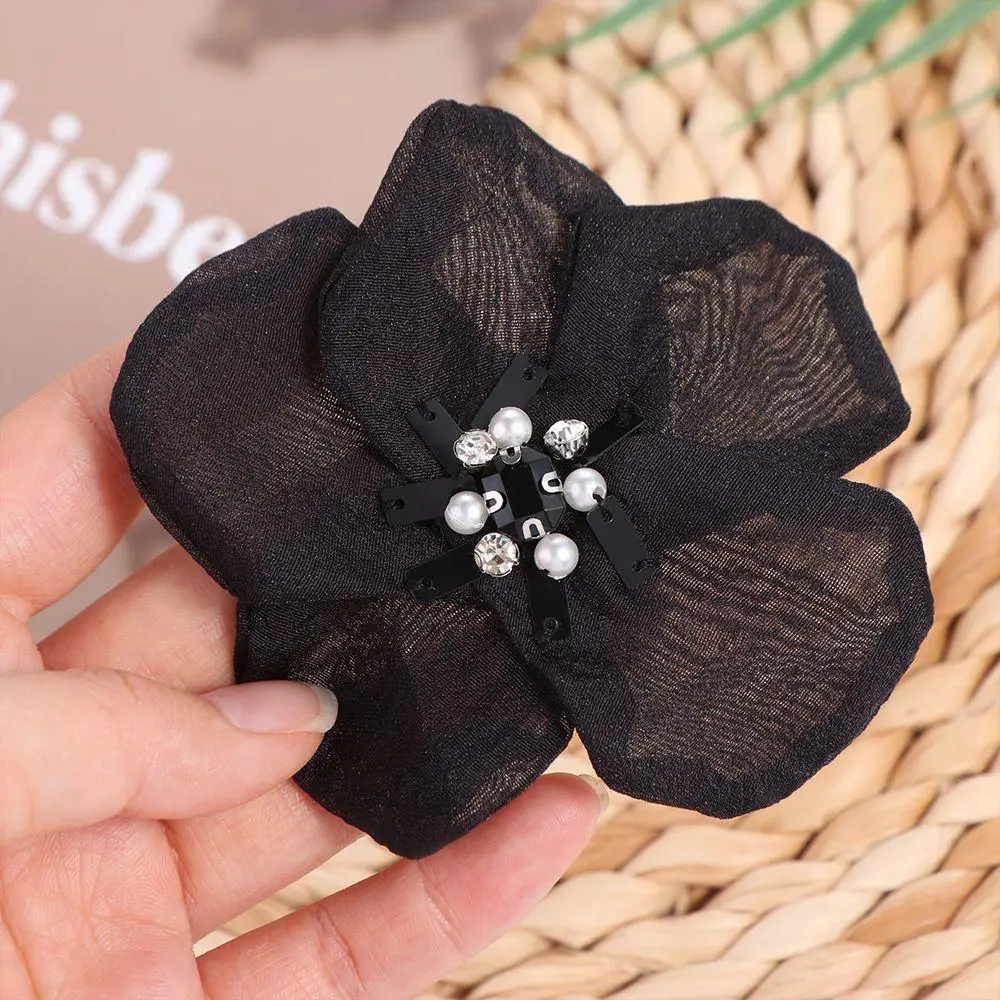DIY Craft With Pin Flower Appliques Clothing Brooch Removable Clothing Patches 3D Pearl Clothing Applique Clothes Decoration
DIY Craft With Pin Flower Appliques Clothing Brooch Removable Clothing Patches 3D Pearl Clothing Applique Clothes Decoration