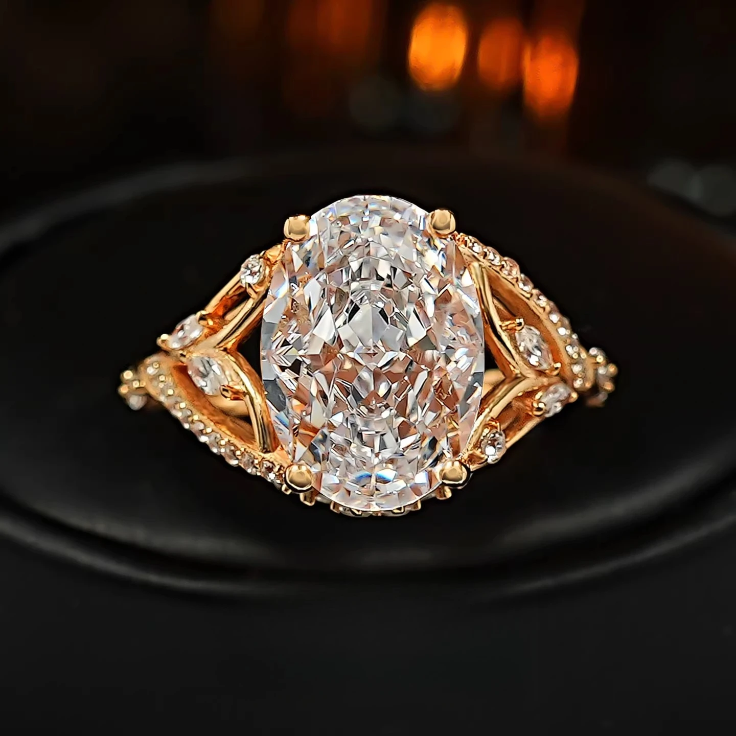S925 Silver Ring 9 * 13mm Elliptical White Zircon Ice Flower Cutting Ring Vine Jewelry for Women
S925 Silver Ring 9 * 13mm Elliptical White Zircon Ice Flower Cutting Ring Vine Jewelry for Women