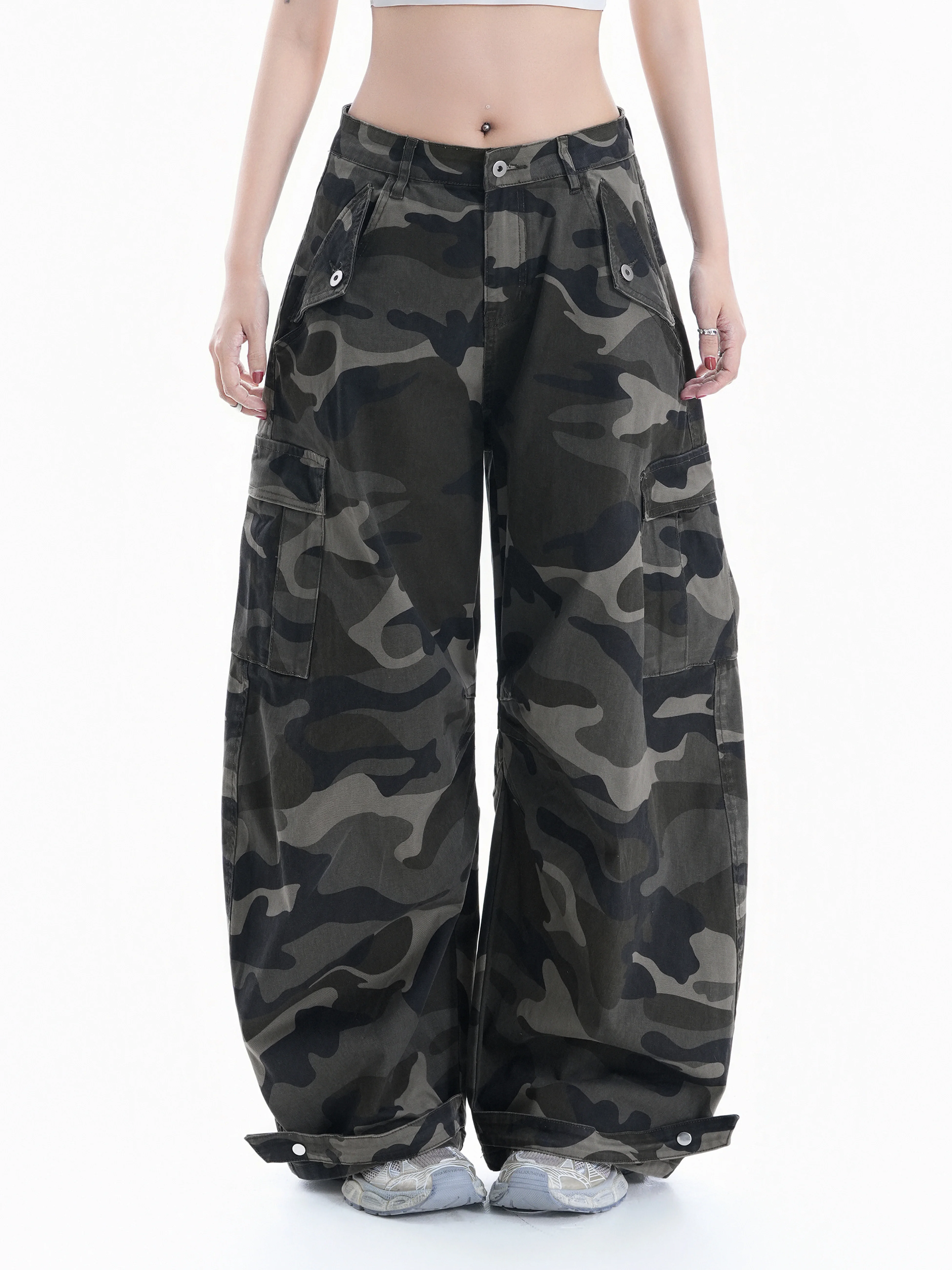 American Retro Camouflage Work Pants Women Loose Wide Leg High Street Slim Straight Casual Long Trousers Natural Waist Cotton...
American Retro Camouflage Work Pants Women Loose Wide Leg High Street Slim Straight Casual Long Trousers Natural Waist Cotton...
