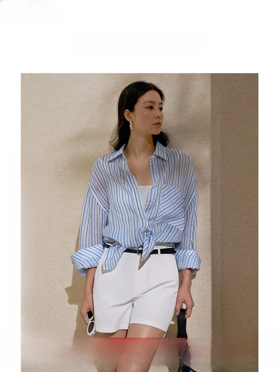 Loose Fit Linen Shirt with Print Shoulder Drop Sleeves Breathable Comfortable Women's Casual Fashion Summer 2026
Loose Fit Linen Shirt with Print Shoulder Drop Sleeves Breathable Comfortable Women's Casual Fashion Summer 2026