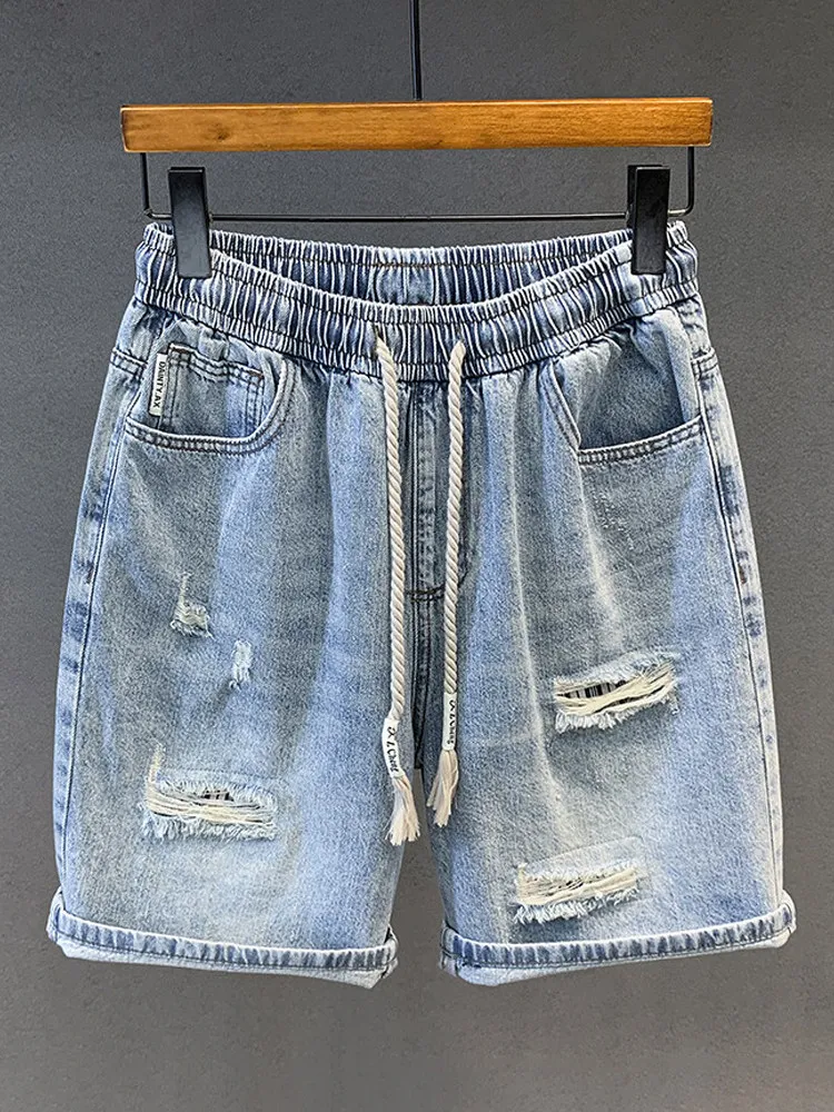 American Style Ripped Men's Denim Shorts Summer Casual Fashion Washed Hollowed Out Patchwork Drawstring Knee-Length Jeans
American Style Ripped Men's Denim Shorts Summer Casual Fashion Washed Hollowed Out Patchwork Drawstring Knee-Length Jeans
