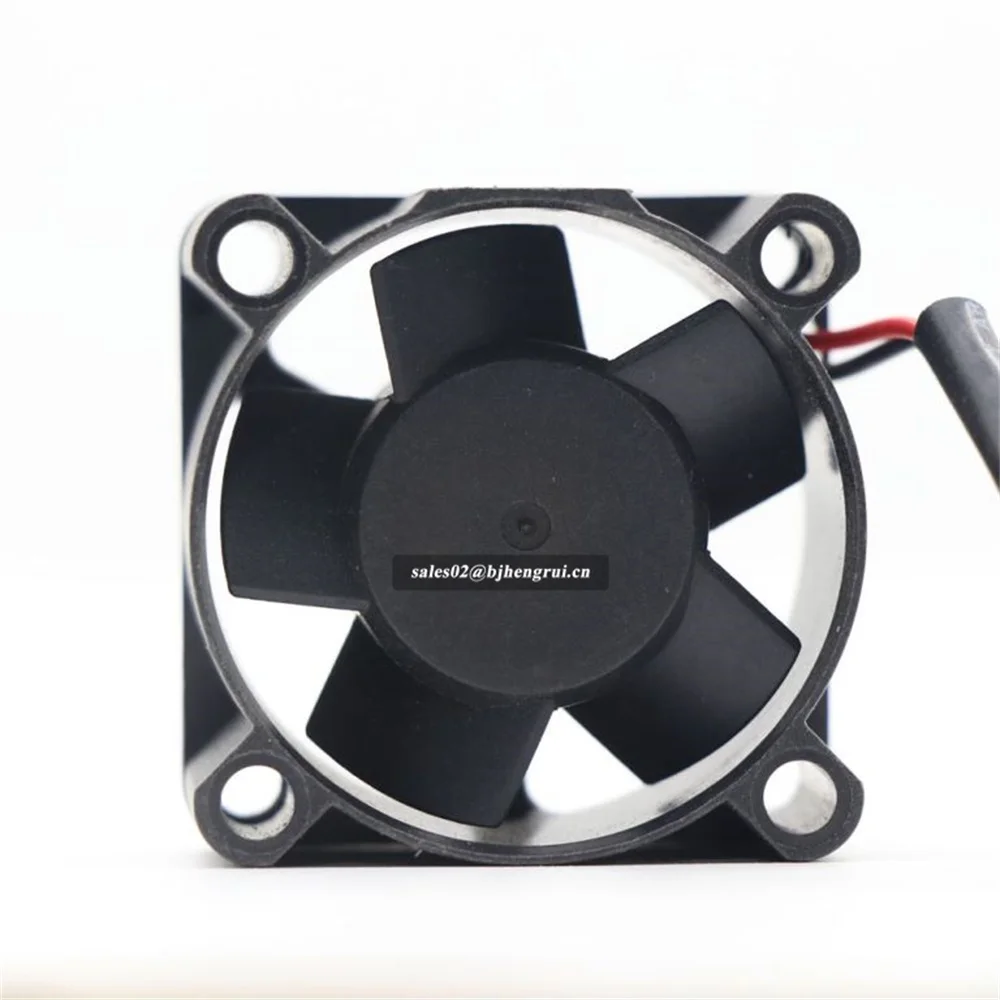 KD1204PKB1 12V DC 1,1 W 4CM 4020 40x40x20mm 15m ³/h 7200RPM 3-проводной шарикоподшипник осевой охлаждающий вентилятор
KD1204PKB1 12V DC 1,1 W 4CM 4020 40x40x20mm 15m ³/h 7200RPM 3-проводной шарикоподшипник осевой охлаждающий вентилятор