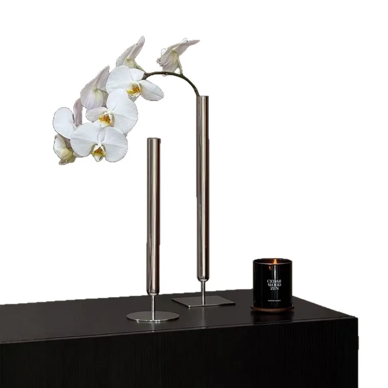 Light luxury high-end stainless steel vase flower arrangement device, medieval art decorative ornament butterfly
Light luxury high-end stainless steel vase flower arrangement device, medieval art decorative ornament butterfly