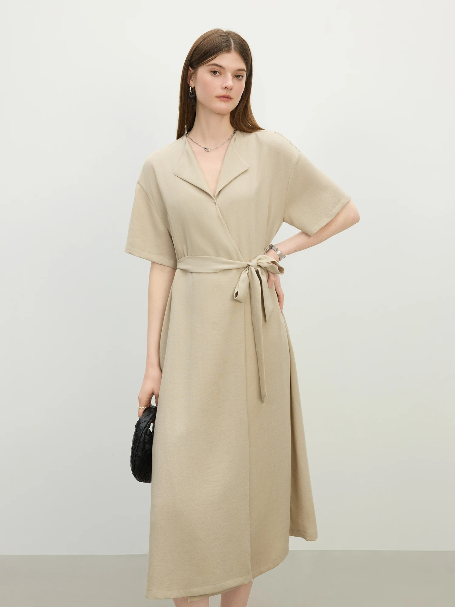 FSLE Linen Temperament Lapel Piece Lace Dress Female 2025 Summer New Waist Mid-length Dresses 25FS12439
FSLE Linen Temperament Lapel Piece Lace Dress Female 2025 Summer New Waist Mid-length Dresses 25FS12439