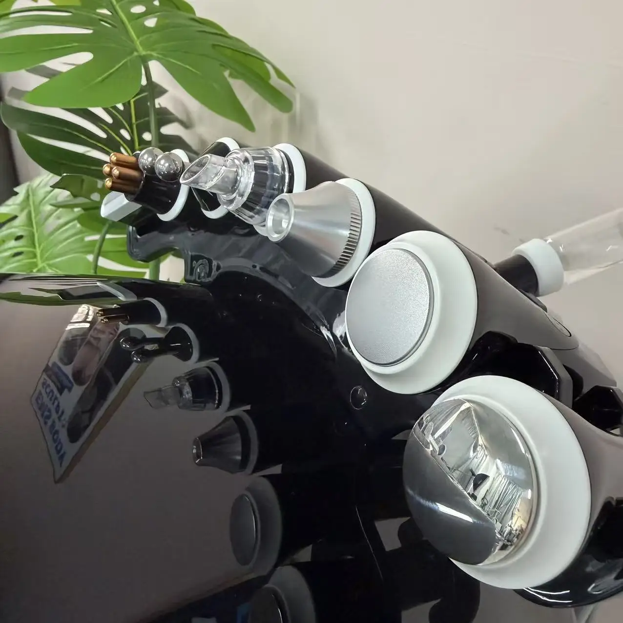 7 in 1 Smart Ice Blue Analyzer Multifunction Facial Machine Diamond Hydra Dermabrasion Facial Aquafacial
7 in 1 Smart Ice Blue Analyzer Multifunction Facial Machine Diamond Hydra Dermabrasion Facial Aquafacial