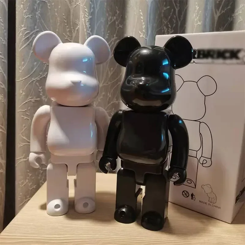 Декоративные статуэтки Bearbrick, миниатюрные украшения для дома, гостиной, спальни, книжного шкафа
Декоративные статуэтки Bearbrick, миниатюрные украшения для дома, гостиной, спальни, книжного шкафа