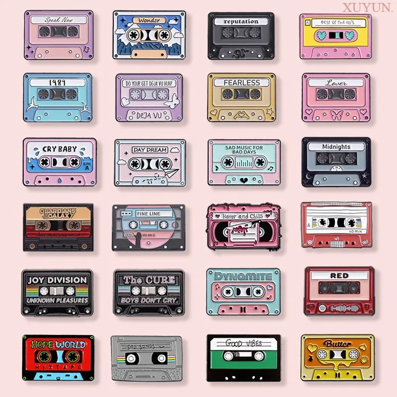 Magnetic tape radio set, metal badge, clothing accessories, music series, versatile fashion collar pins, baked paint wholesale
Magnetic tape radio set, metal badge, clothing accessories, music series, versatile fashion collar pins, baked paint wholesale