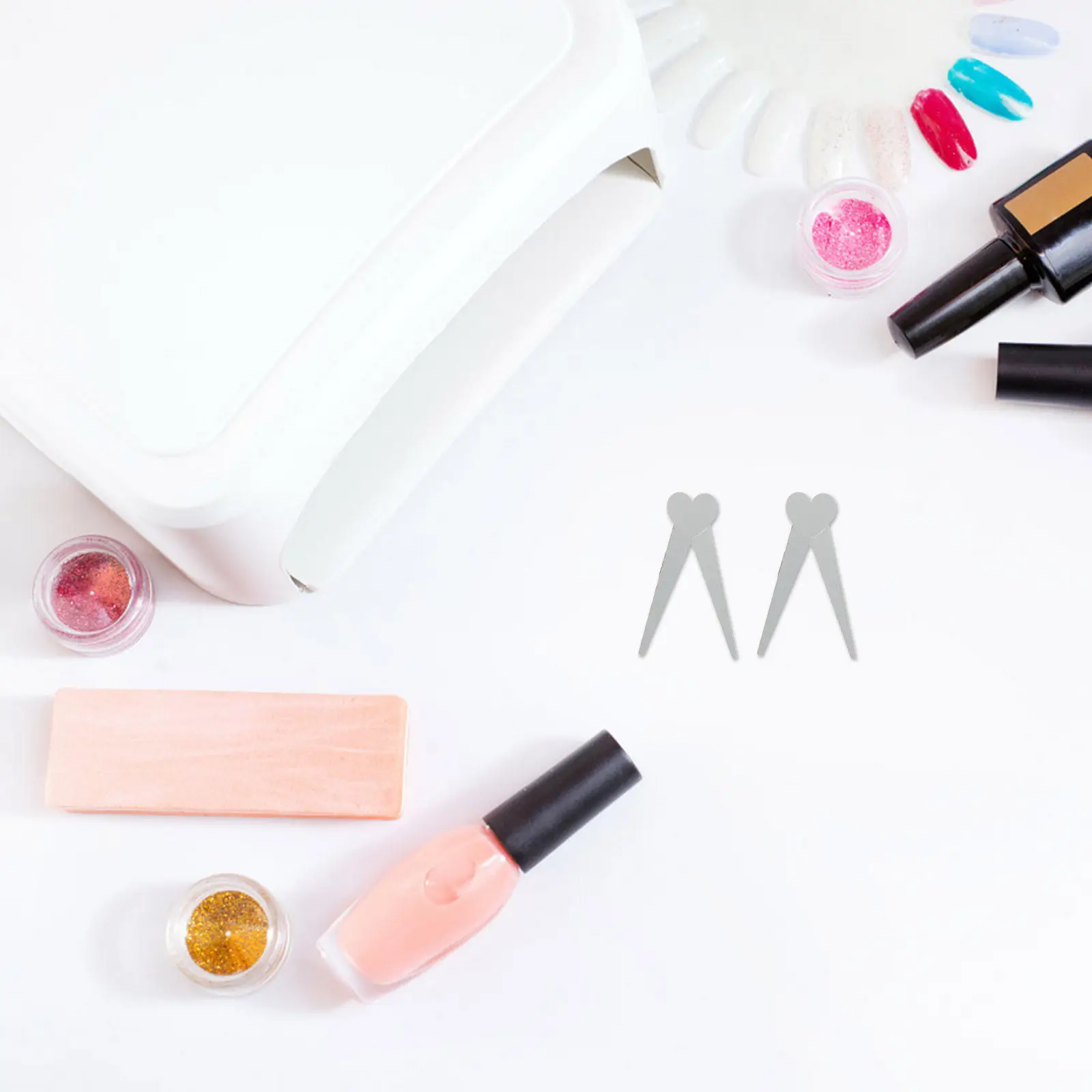 50 шт. магнитных пластин для французского маникюра в форме ножниц, железные, для салона и домашнего использования, для эффекта «кошачий глаз», инструмент для нейл-арта
50 шт. магнитных пластин для французского маникюра в форме ножниц, железные, для салона и домашнего использования, для эффекта «кошачий глаз», инструмент для нейл-арта