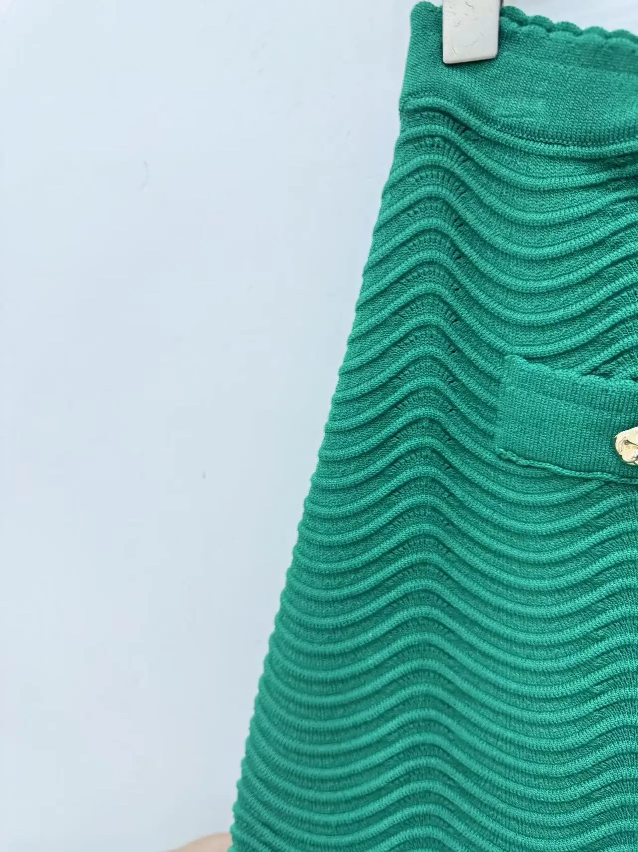 Women's Stripes Knitted Set Three-Dimensional Wavy Hem Knitwear Short Sleeve + Elegant Ladies A-Line Mini Skirt
Women's Stripes Knitted Set Three-Dimensional Wavy Hem Knitwear Short Sleeve + Elegant Ladies A-Line Mini Skirt