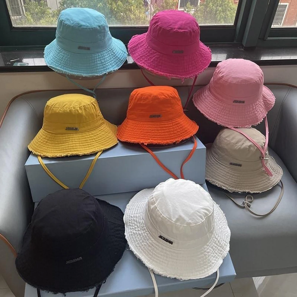 High Quality Women Frayed Edge Design Trend Letters Wide Eave Cap Summer Solid Color Sunproof Hanging Rope Bucket Hat
High Quality Women Frayed Edge Design Trend Letters Wide Eave Cap Summer Solid Color Sunproof Hanging Rope Bucket Hat