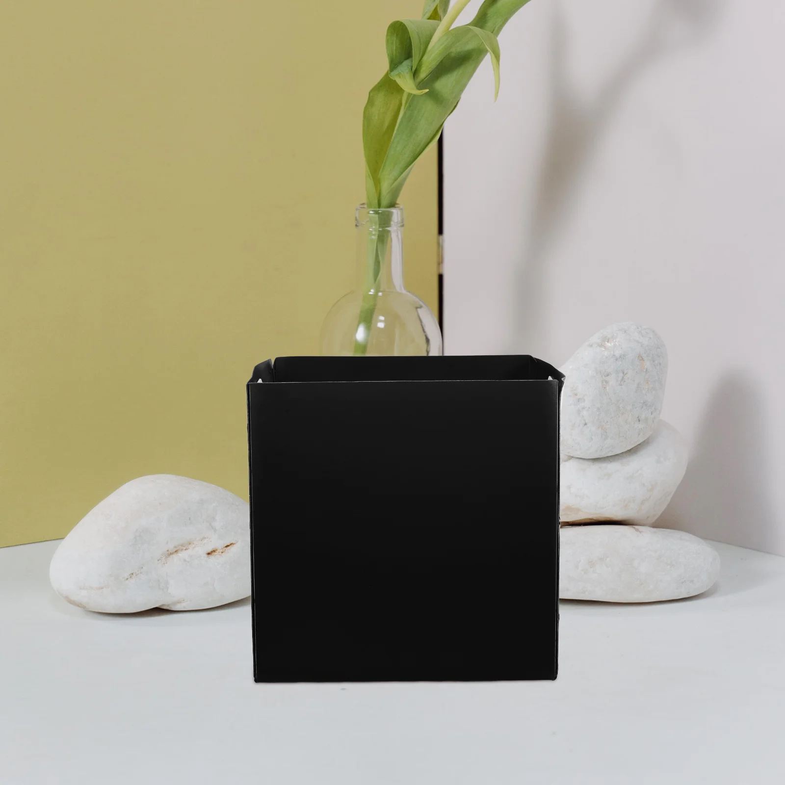 Foldable Desktop Storage Organizer Office Desk Holder Makeup Stationery Organizer Storage Bin Multifunctional Box
Foldable Desktop Storage Organizer Office Desk Holder Makeup Stationery Organizer Storage Bin Multifunctional Box