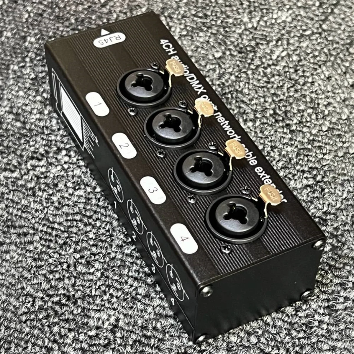 1Pair 4-Channel 3-Pin XLR or 6.3Mm Audio and DMX over Network Cable Extender,DMX512 Network Signal Extender Male+ Female Z
1Pair 4-Channel 3-Pin XLR or 6.3Mm Audio and DMX over Network Cable Extender,DMX512 Network Signal Extender Male+ Female Z