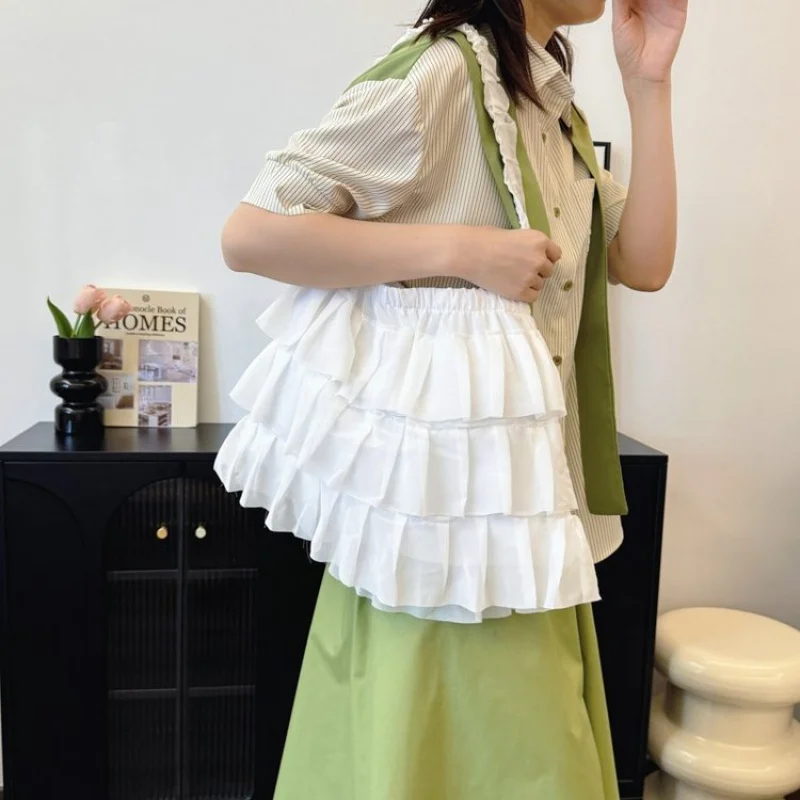 Chic-sleek 2025 Новая женская роскошная брендовая кожаная сумка на плечо Известный дизайнер Винтаж Популярная повседневная сумка
Chic-sleek 2025 Новая женская роскошная брендовая кожаная сумка на плечо Известный дизайнер Винтаж Популярная повседневная сумка 