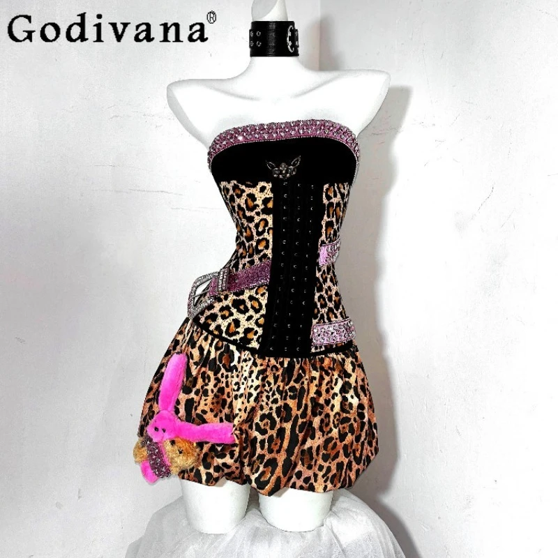 Original Hot Girl Tight Tube Dress and Corset Sexy Set Women's Japanese Style Leopard Print Dress Suits Female Collarless Dress
Original Hot Girl Tight Tube Dress and Corset Sexy Set Women's Japanese Style Leopard Print Dress Suits Female Collarless Dress