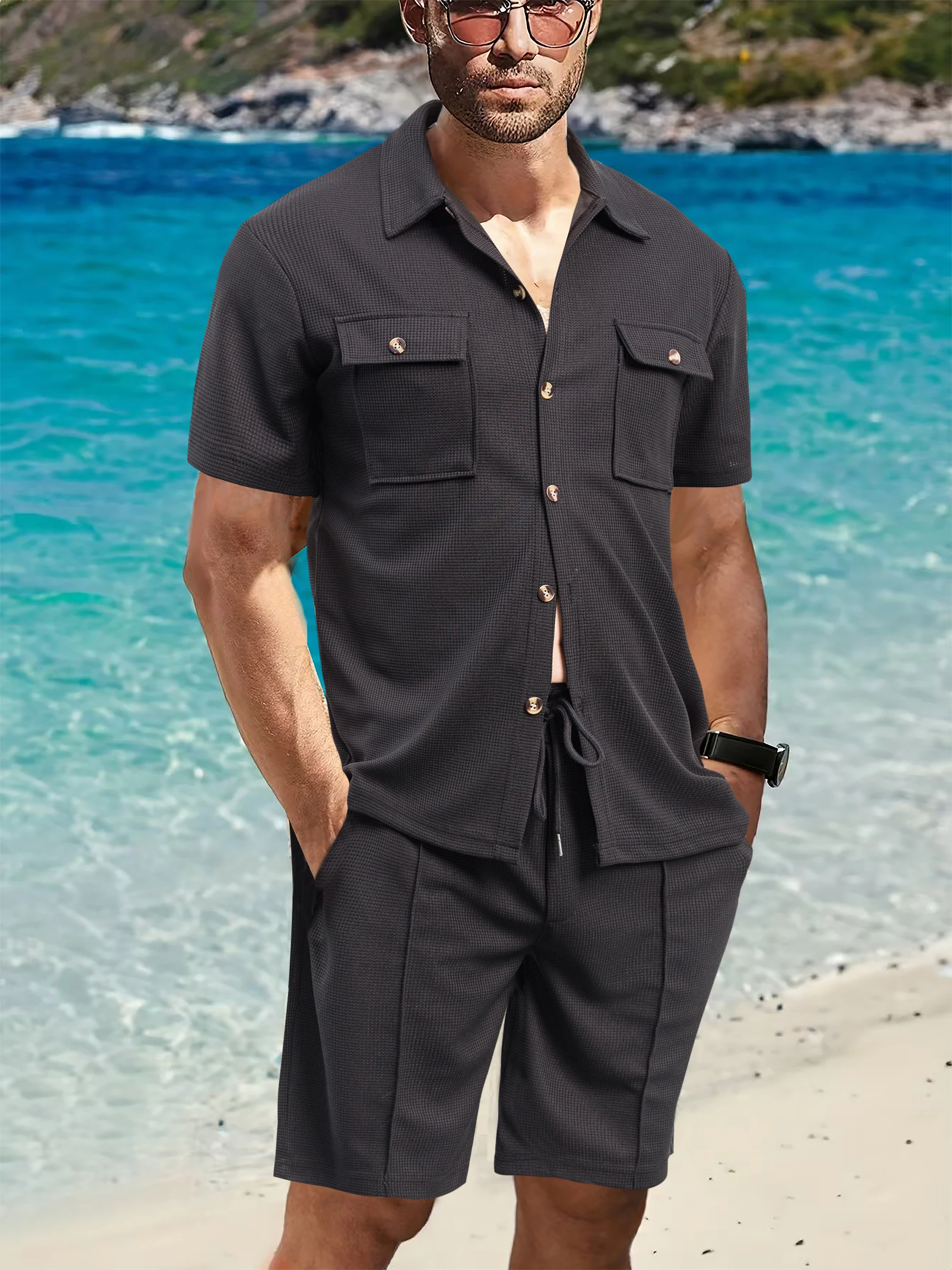 Summer new men Waffle solid color casual pocket shirt short sleeve shorts outdoor beach two-piece suit
Summer new men Waffle solid color casual pocket shirt short sleeve shorts outdoor beach two-piece suit