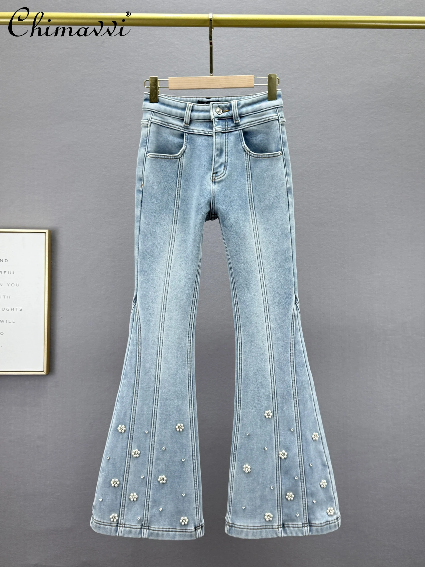 Модные утепленные джинсовые расклешенные брюки на флисовой подкладке, женские зимние брюки 2023, новые облегающие длинные брюки с высокой талией в европейском стиле, расшитые бисером
Модные утепленные джинсовые расклешенные брюки на флисовой подкладке, женские зимние брюки 2023, новые облегающие длинные брюки с высокой талией в европейском стиле, расшитые бисером