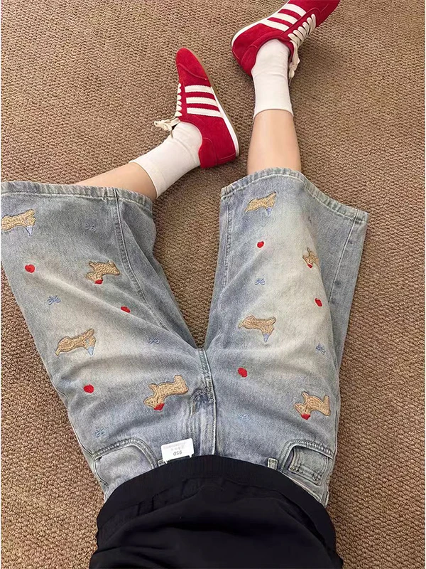 Light Blue Embroidered Loose Fit Seven Inch Wide Leg Jeans Shorts Women Summer Casual High Waist Button Zipper Denim Pants
Light Blue Embroidered Loose Fit Seven Inch Wide Leg Jeans Shorts Women Summer Casual High Waist Button Zipper Denim Pants