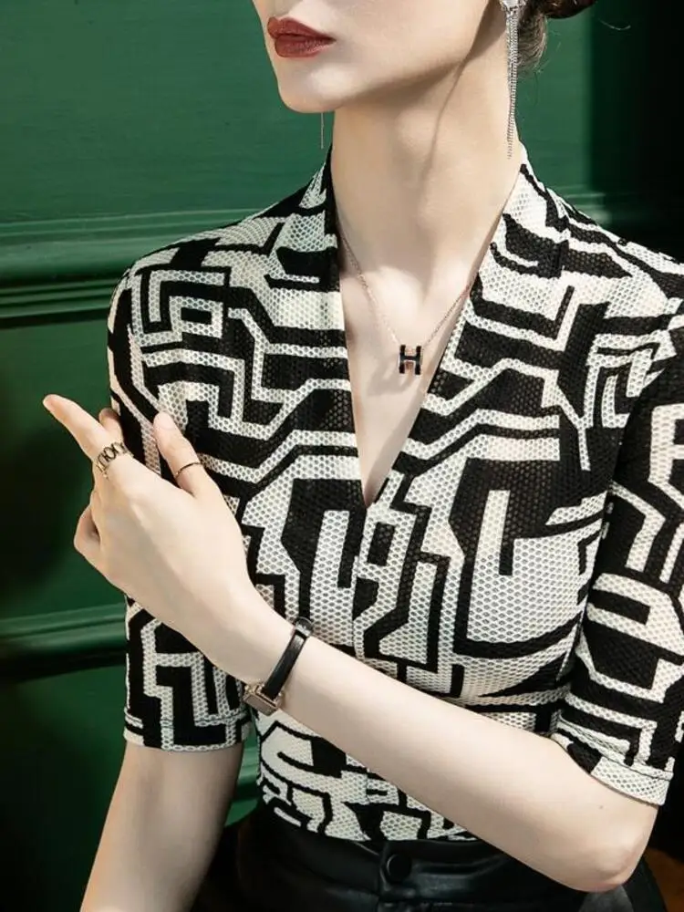 Plaid Sexy Costume Women Latin Dance Clothing Women's Halloween Fantasy Classical Jazz Middle Sleeves Line Competition Tops
Plaid Sexy Costume Women Latin Dance Clothing Women's Halloween Fantasy Classical Jazz Middle Sleeves Line Competition Tops