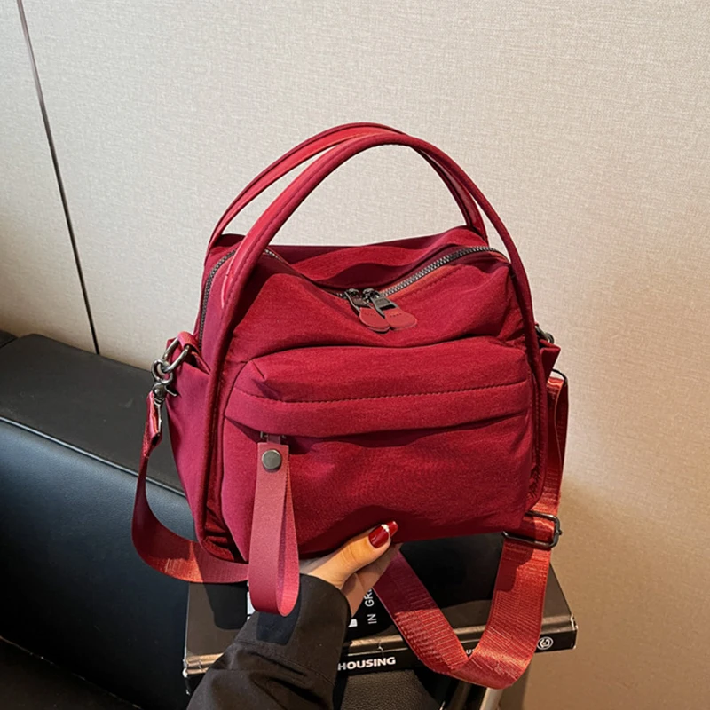 Simple Lightweight Nylon Handbag Women's Fashion Wide Shoulder Strap Crossbody Bags Casual Versatile Daily Tote Bag
Simple Lightweight Nylon Handbag Women's Fashion Wide Shoulder Strap Crossbody Bags Casual Versatile Daily Tote Bag