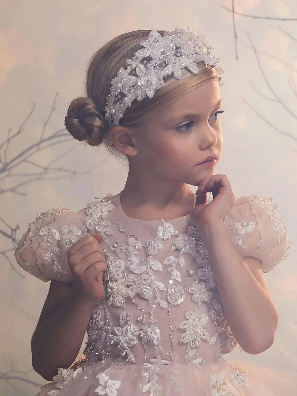 Light Pink Applique Flower Girl Dress Tulle Beading For Wedding Short Sleeve Child First Eucharistic Birthday Party Dresses
Light Pink Applique Flower Girl Dress Tulle Beading For Wedding Short Sleeve Child First Eucharistic Birthday Party Dresses
