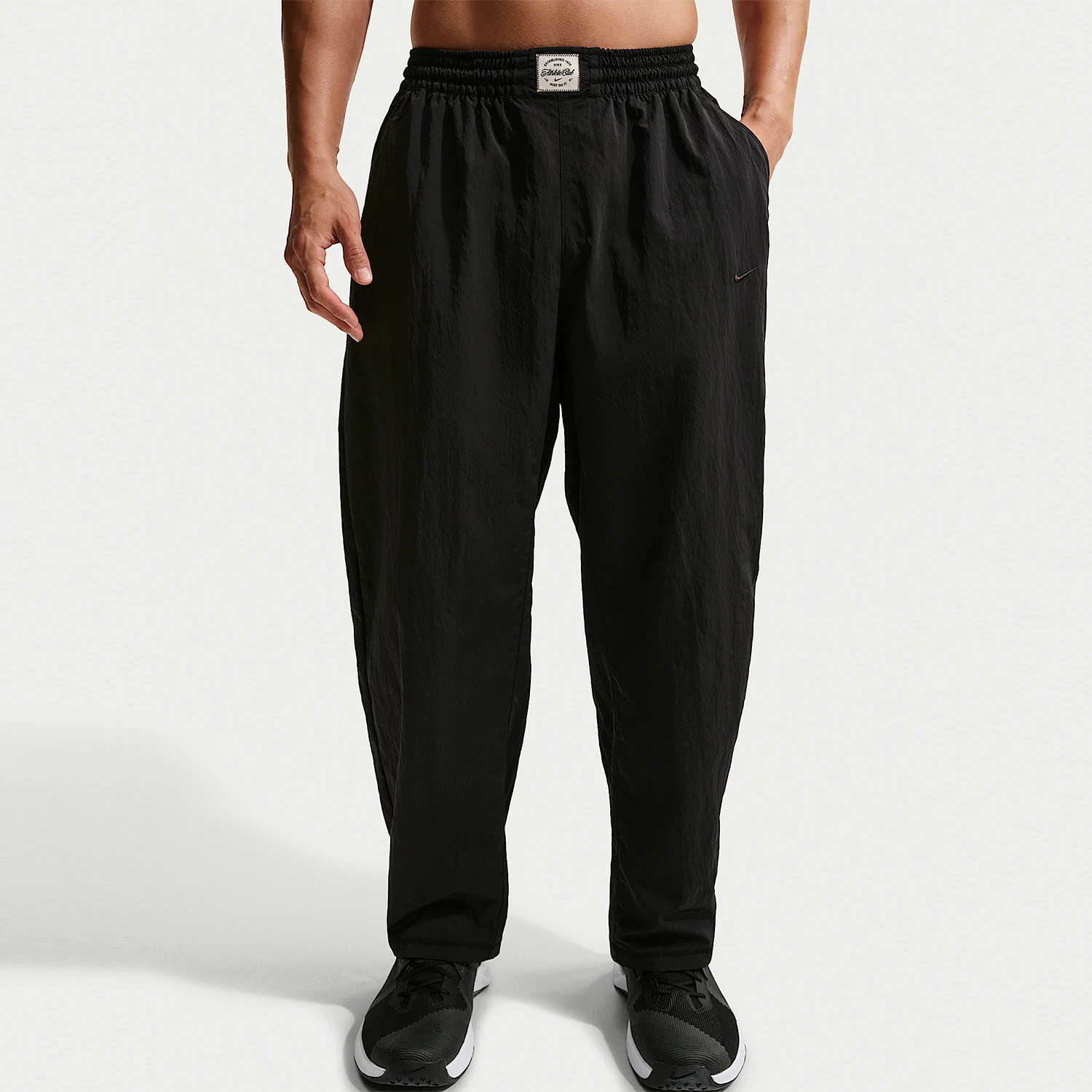 Nike Authentic Spring Style Men's Elastic Waist Tapered Sports Pants IF2211-010
Nike Authentic Spring Style Men's Elastic Waist Tapered Sports Pants IF2211-010