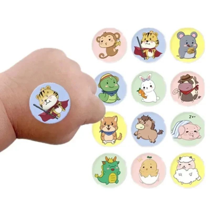 50-200Pcs Cartoon Round Band Aid First Aid Wound Dressing Patch Plasters Tape For Children Kids Adhesive Bandages Woundplast
50-200Pcs Cartoon Round Band Aid First Aid Wound Dressing Patch Plasters Tape For Children Kids Adhesive Bandages Woundplast