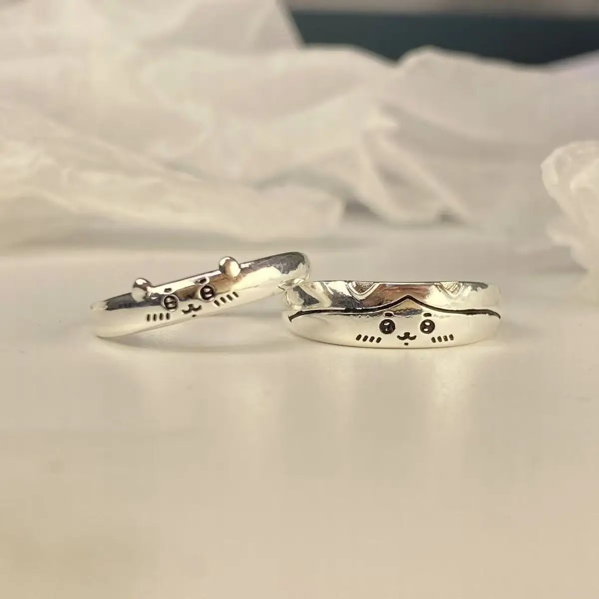 Chii Little Eight Ring Chii Kawa Minimalist Cartoon Niche Opening Cute Hand Drawn Graffiti Couple's Versatile Rings
Chii Little Eight Ring Chii Kawa Minimalist Cartoon Niche Opening Cute Hand Drawn Graffiti Couple's Versatile Rings