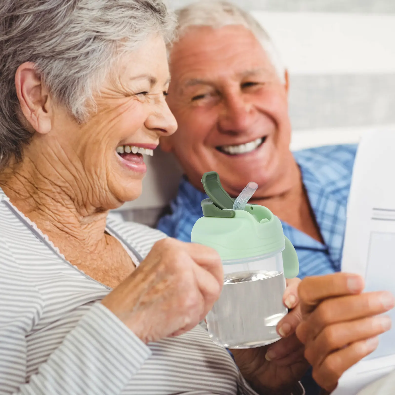 Кружка для лежачих больных с трубочкой-непроливайкой для пожилых и беременных: точный контроль дозы жидкости, комфортное увлажнение
Кружка для лежачих больных с трубочкой-непроливайкой для пожилых и беременных: точный контроль дозы жидкости, комфортное увлажнение