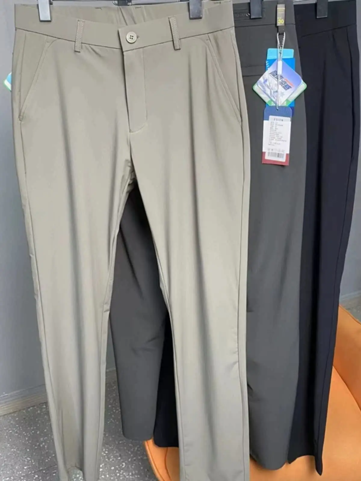 High-End Business Casual Slim Fit Lightweight Quick Dry Cool Feeling Sun Protection Straight Leg Long Pants for Men Summer
High-End Business Casual Slim Fit Lightweight Quick Dry Cool Feeling Sun Protection Straight Leg Long Pants for Men Summer