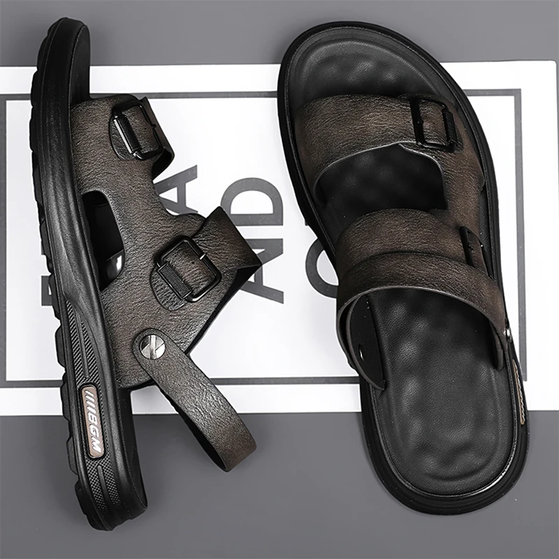 Men's Summer Outdoor Wear Anti-Slip Wear-Resistant Sandals Driving Two-Purpose Sports Casual Beach Slippers Lightweight EVA Sole
Men's Summer Outdoor Wear Anti-Slip Wear-Resistant Sandals Driving Two-Purpose Sports Casual Beach Slippers Lightweight EVA Sole