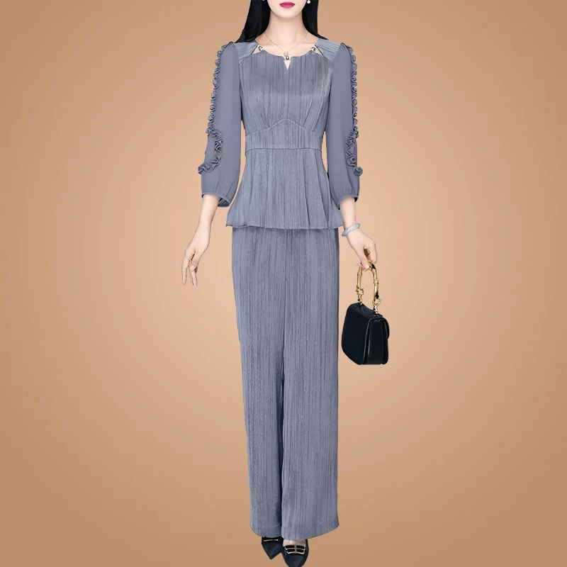 Fashion casual suit for women 2025 new spring slim fit light mature style top wide leg pants trendy two-piece set
Fashion casual suit for women 2025 new spring slim fit light mature style top wide leg pants trendy two-piece set