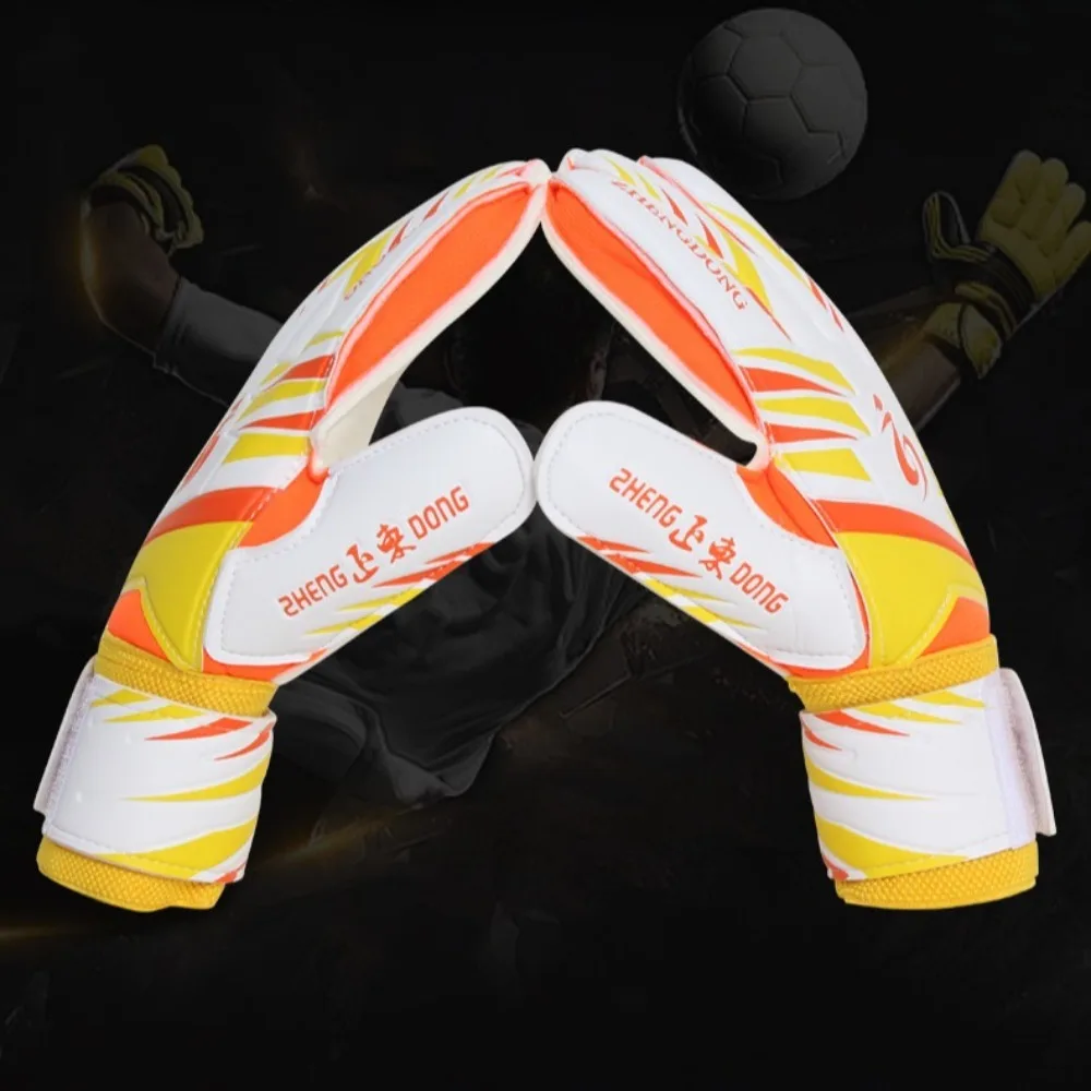 1 Pair of Wear-resistant Football Gloves Anti-slip Excellent Goalkeeper Gloves Thick Latex Non-Slip Goalkeeper Training Gloves
1 Pair of Wear-resistant Football Gloves Anti-slip Excellent Goalkeeper Gloves Thick Latex Non-Slip Goalkeeper Training Gloves