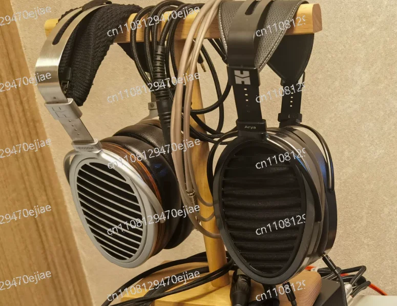 Flat Diaphragm Wired Monitor Headphones–HIFI Audiophile Over-EarHeadset for Recording Studio,MixingHigh-ResolutionMusicListening
Flat Diaphragm Wired Monitor Headphones–HIFI Audiophile Over-EarHeadset for Recording Studio,MixingHigh-ResolutionMusicListening